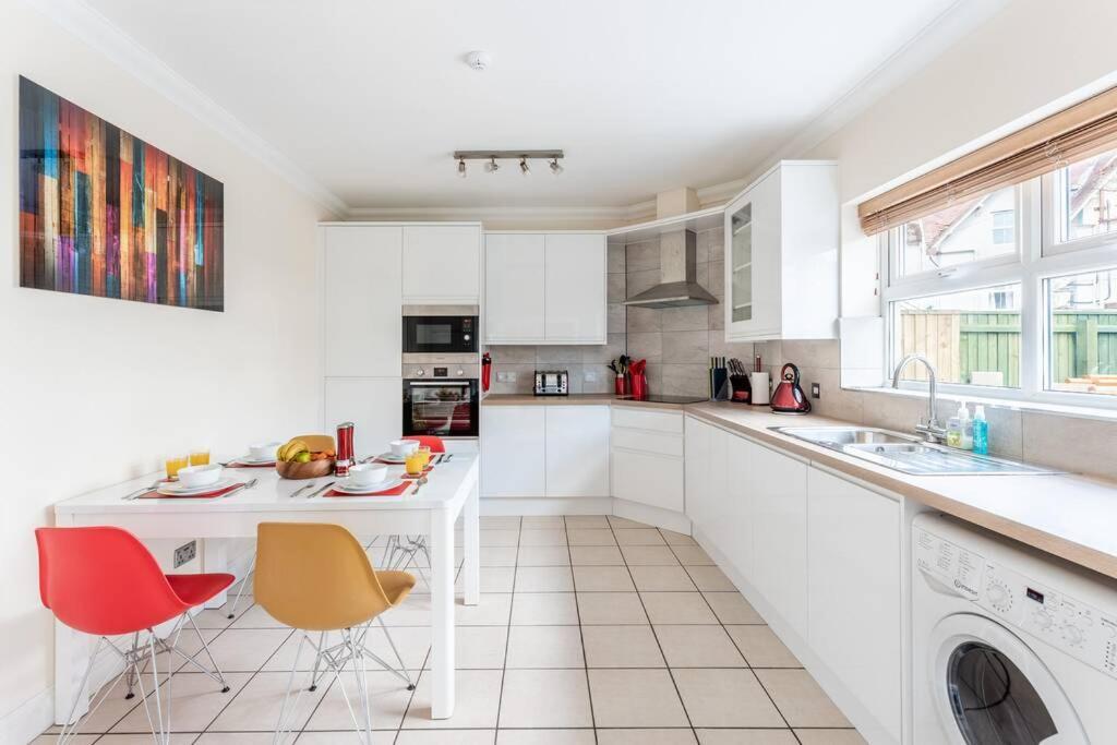 Rockmount Court Apartment Bournemouth Bagian luar foto