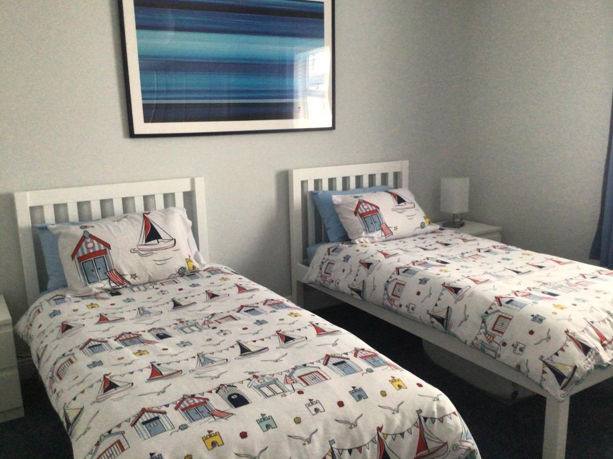 Rockmount Court Apartment Bournemouth Bagian luar foto