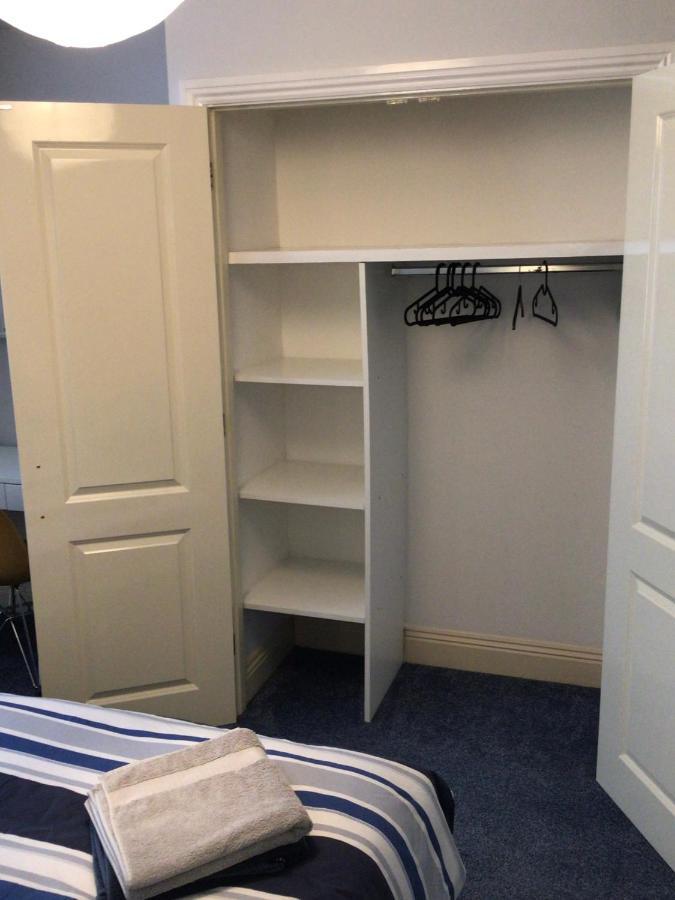 Rockmount Court Apartment Bournemouth Bagian luar foto