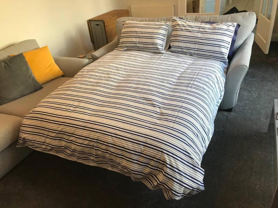 Rockmount Court Apartment Bournemouth Bagian luar foto