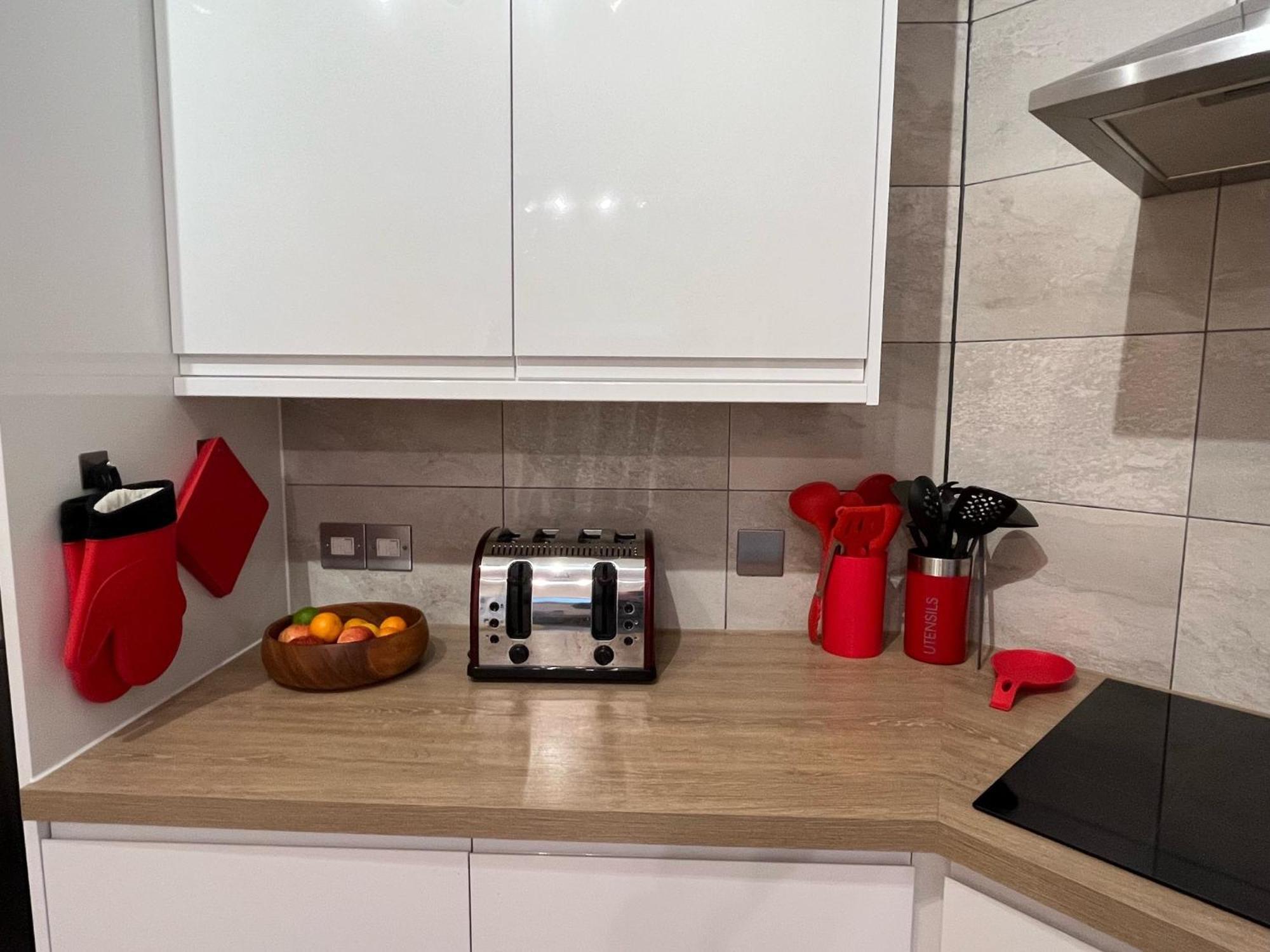 Rockmount Court Apartment Bournemouth Bagian luar foto