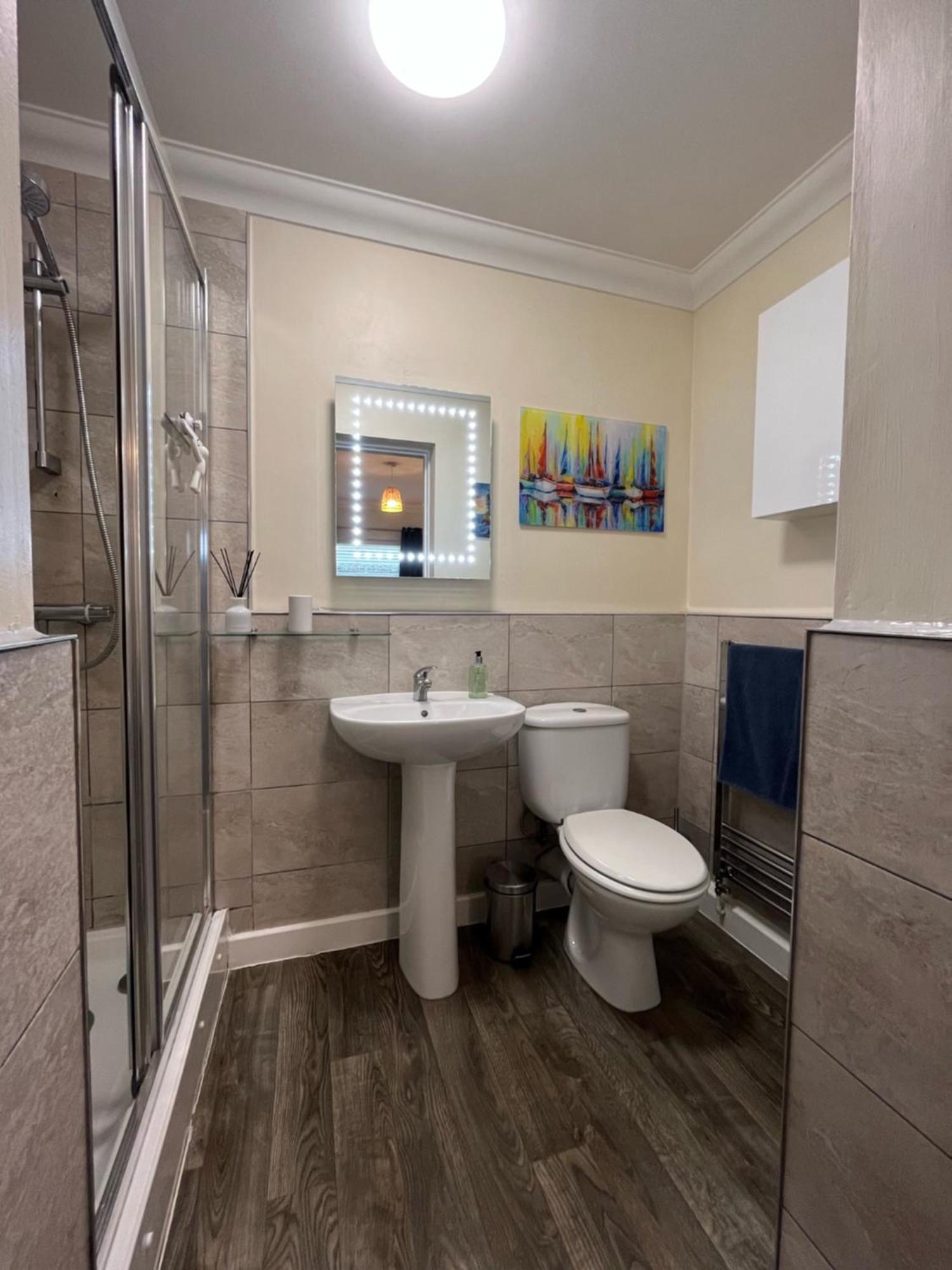 Rockmount Court Apartment Bournemouth Bagian luar foto